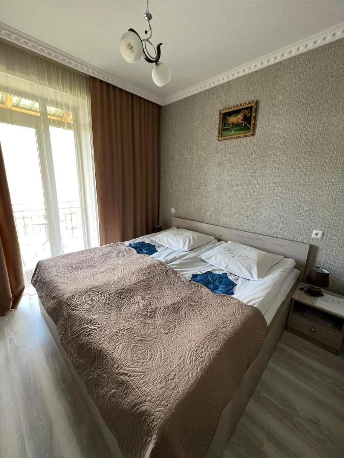Hotel Crystal Kazbegi Exterior foto